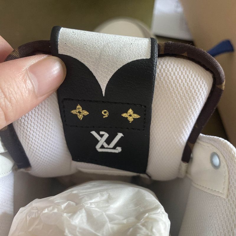 Louis Vuitton Louis Vuitton Charlie High-Top Fashion Sneakers 0079 Size US 9.5 / EU 42-43 - 5 Thumbnail