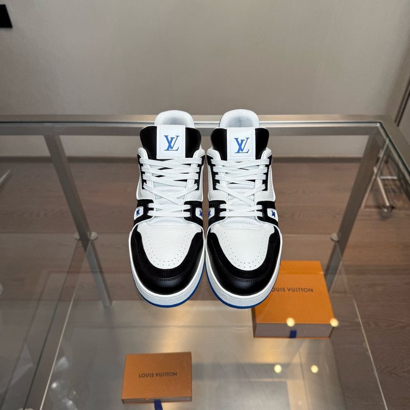 Louis Vuitton Louis Vuitton Trainer Low Leather Sneakers 0079 Size US 11 / EU 44 - 2 Thumbnail