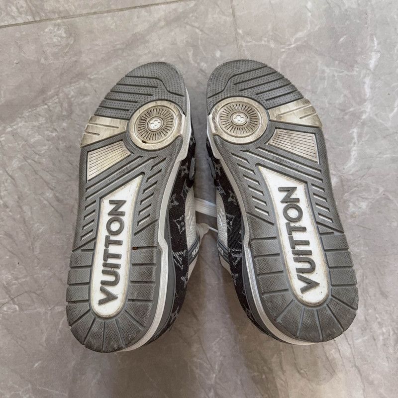 Louis Vuitton Louis Vuitton Trainer Low-Top Leather Sneakers 0079 Size US 9.5 / EU 42-43 - 4 Thumbnail