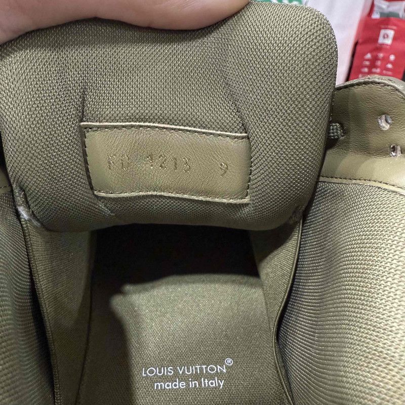 Louis Vuitton Louis Vuitton Trainer Maxi Low Sneakers in Green 0079 Size US 9.5 / EU 42-43 - 5 Thumbnail