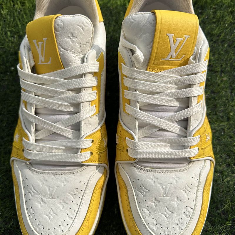 Louis Vuitton Louis Vuitton Trainer Low-Top Fashion Sneakers 0079 Size US 9.5 / EU 42-43 - 2 Thumbnail