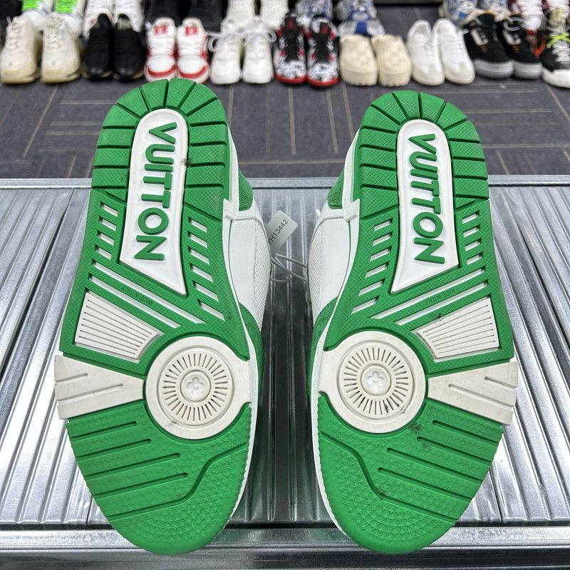 Louis Vuitton Louis Vuitton Stylish Low-top Trainer Sneakers 0079 Size US 6.5 / EU 39-40 - 4 Thumbnail