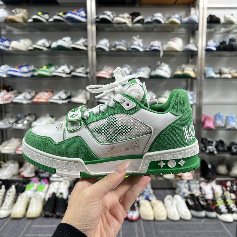 Louis Vuitton Louis Vuitton Stylish Low-top Trainer Sneakers 0079 Size US 6.5 / EU 39-40 - 6 Thumbnail