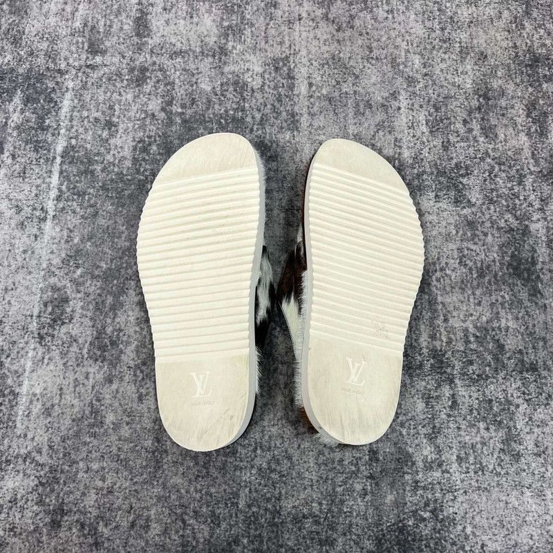 Louis Vuitton Easy Black Leather Slip-On Mules 0079