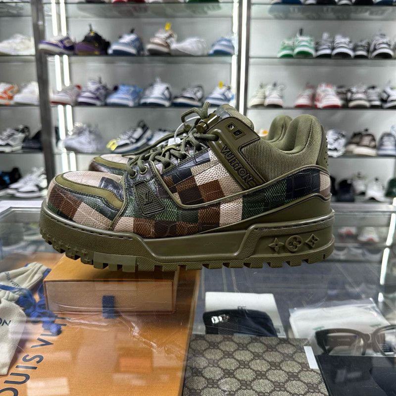 Louis Vuitton Louis Vuitton Trainer Maxi Green Low-Top Sneakers 0079 Size US 9.5 / EU 42-43 - 6 Thumbnail