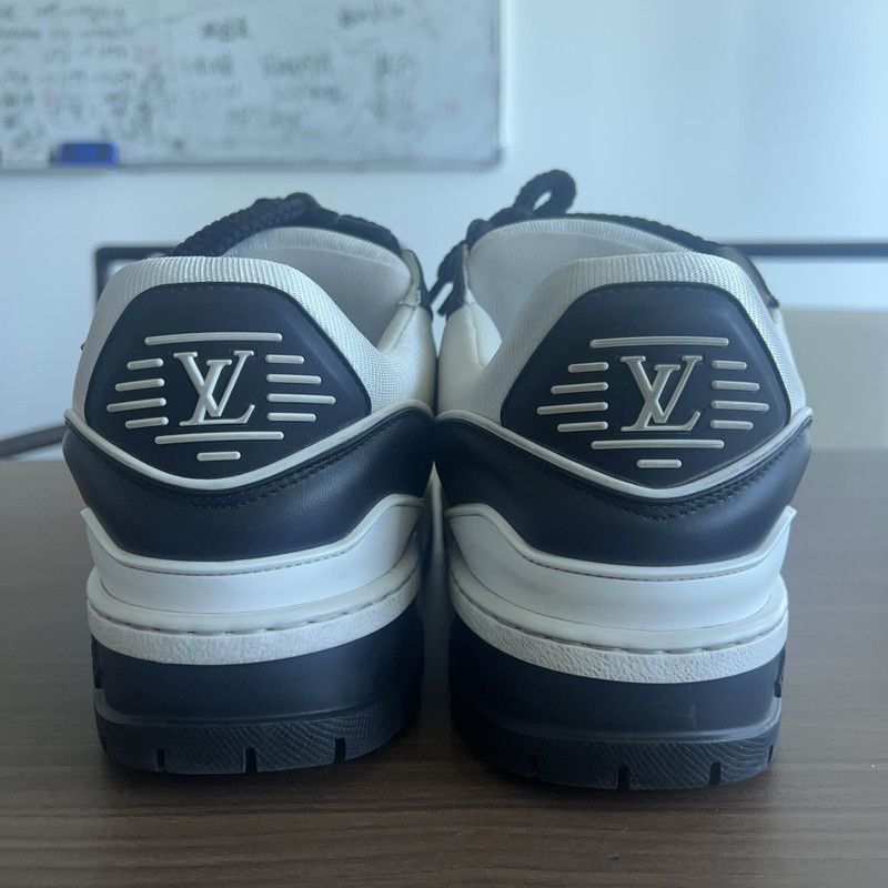 Louis Vuitton Louis Vuitton Trainer Maxi Low-Top Sneakers 0079 Size US 8.5 / EU 41-42 - 3 Thumbnail