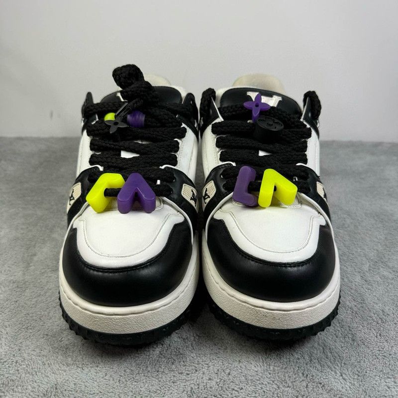 Louis Vuitton Louis Vuitton Trainer Maxi Low Top Sneakers 0079 Size US 8.5 / EU 41-42 - 2 Thumbnail