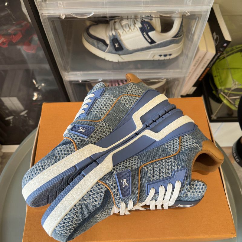 Louis Vuitton Louis Vuitton Trainer Leather Low-Top Sneakers 0079 Size US 9.5 / EU 42-43 - 10 Thumbnail