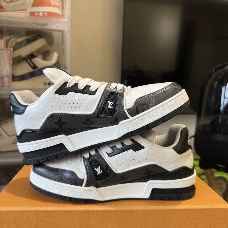 Louis Vuitton Louis Vuitton Trainer Low Fashion Sneakers 0079 Size US 8.5 / EU 41-42 - 10 Thumbnail
