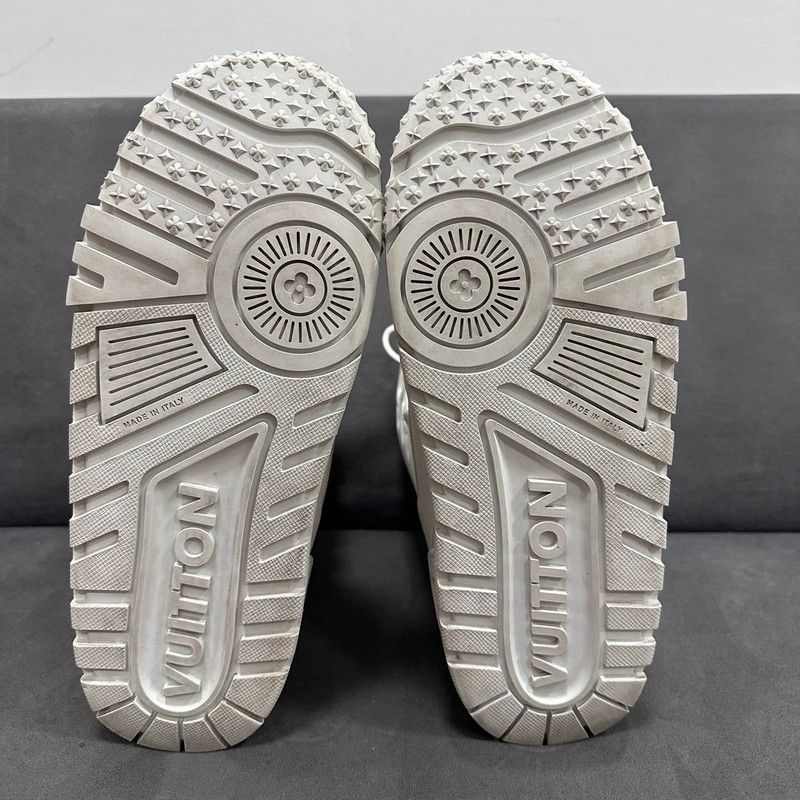 Louis Vuitton Louis Vuitton White Trainer Snow Boots for Men 0079 Size US 9.5 / EU 42-43 - 4 Thumbnail