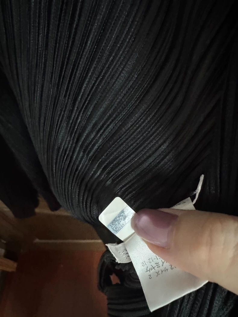 Issey Miyake pleats please black cardigan with slit design-dmc Size US M / EU 48-50 / 2 - 5 Thumbnail