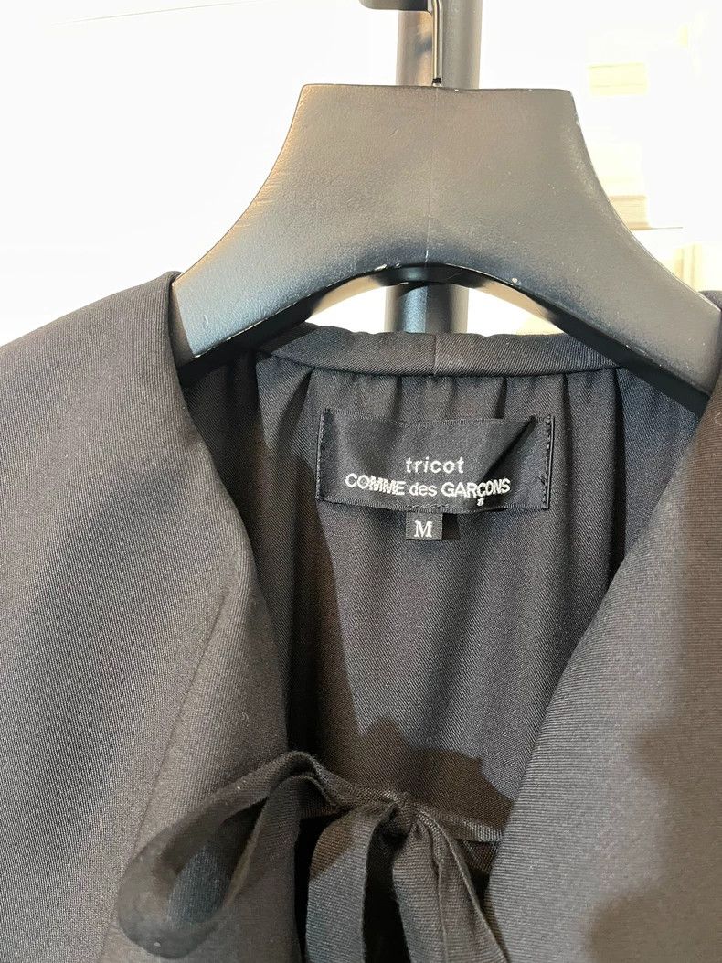 Comme des Garcons black wool ruffled dress with tie Size US 26 / EU 42 - 5 Thumbnail