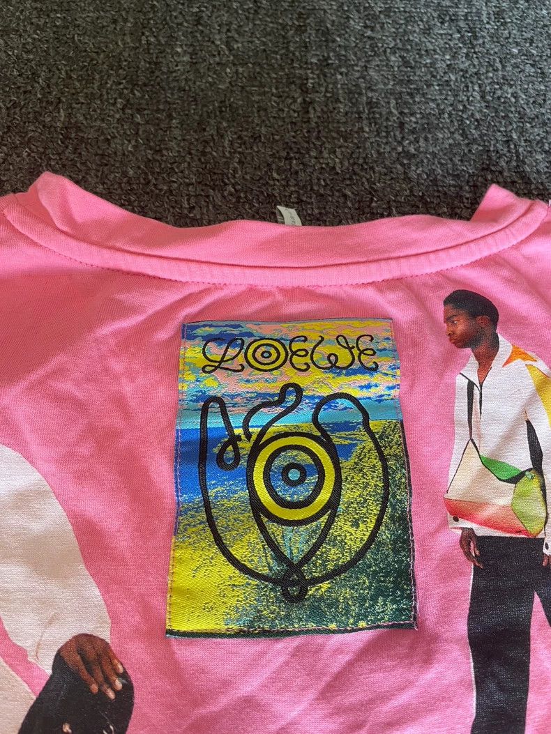 Loewe oversize graphic t-shirt in vibrant pink - dmc Size US M / EU 48-50 / 2 - 5 Thumbnail