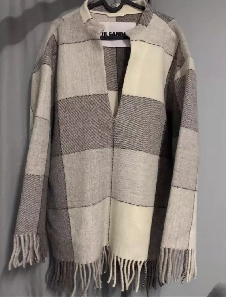 Jil Sander Jil Sander Plaid V-Neck Fringed Cape Coat - dmc Size US S / EU 44-46 / 1 - 3 Thumbnail