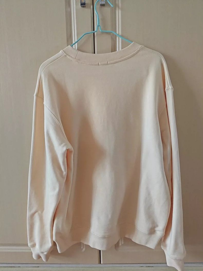 Adidas beige sweatshirt with classic embroidered logo Size US M / EU 48-50 / 2 - 5 Thumbnail