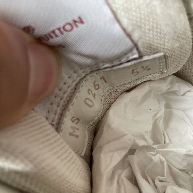 Louis Vuitton Louis Vuitton Retro White Red Trainer Sneakers 0079 Size US 8.5 / EU 41-42 - 8 Thumbnail