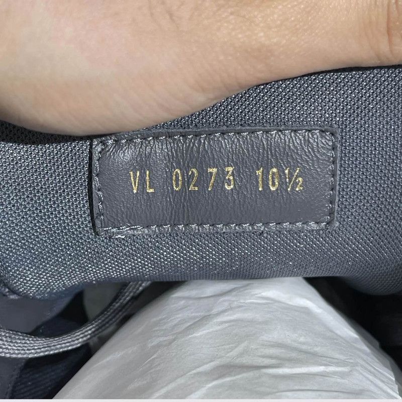Louis Vuitton Louis Vuitton Men's Low-Top Trainer Sneakers 0079 Size US 11 / EU 44 - 5 Thumbnail