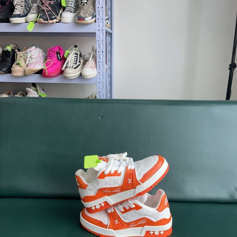 Louis Vuitton Louis Vuitton Trainer Low Top Fashion Sneakers 0079 Size US 6.5 / EU 39-40 - 3 Thumbnail