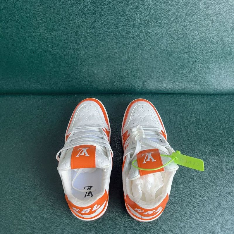 Louis Vuitton Louis Vuitton Trainer Low Top Fashion Sneakers 0079 Size US 6.5 / EU 39-40 - 7 Thumbnail