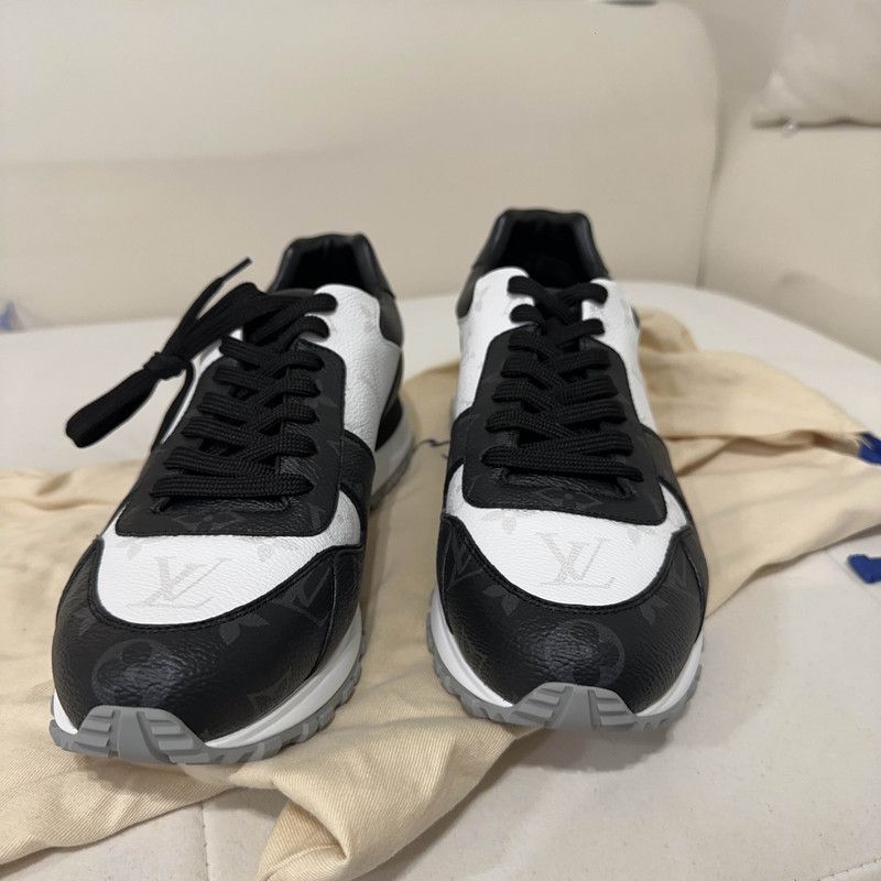 Louis Vuitton Louis Vuitton Run Away Low-Top Sneakers for Men 0079 Size US 8 / EU 41 - 2 Thumbnail