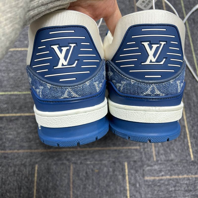Louis Vuitton Louis Vuitton Denim Low-Top Fashion Sneakers 0079 Size US 9.5 / EU 42-43 - 3 Thumbnail