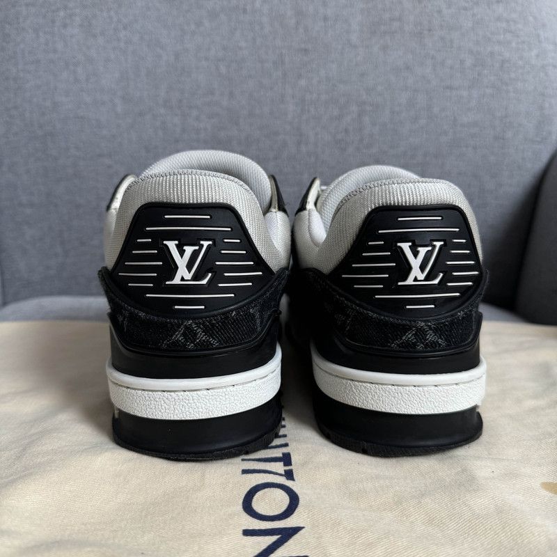 Louis Vuitton Louis Vuitton Panda Print Low-Top Sneakers 0079 Size US 7.5 / EU 40-41 - 3 Thumbnail