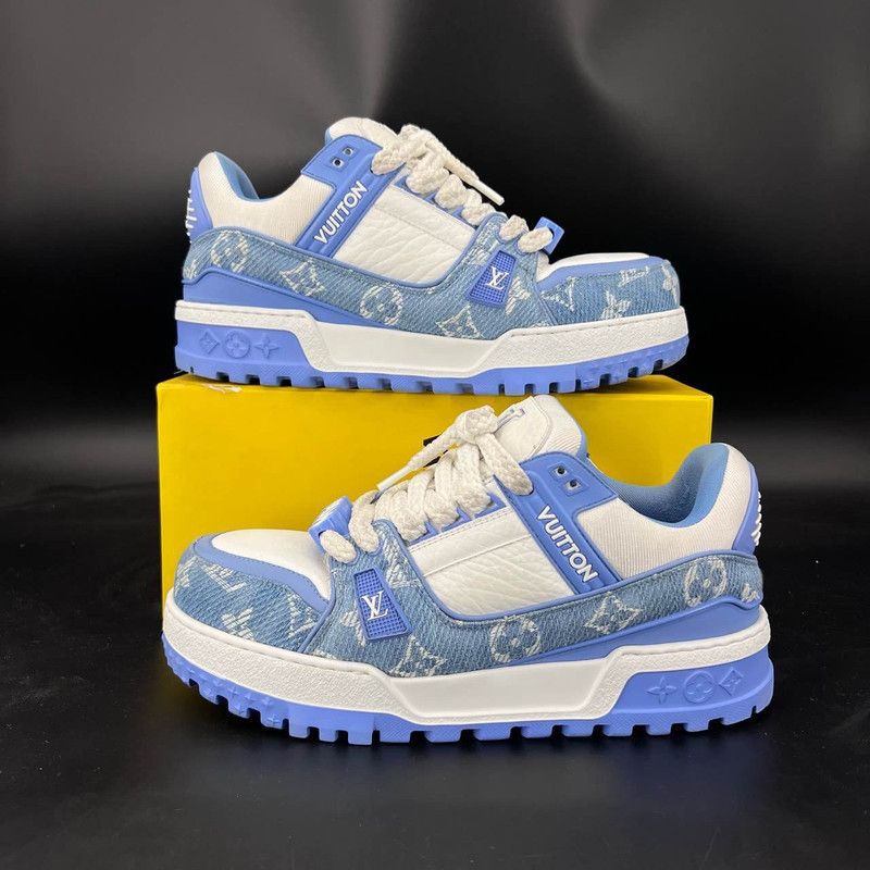Louis Vuitton Louis Vuitton Trainer Maxi Blue and White Sneakers 0079 Size US 9 / EU 42 - 9 Thumbnail