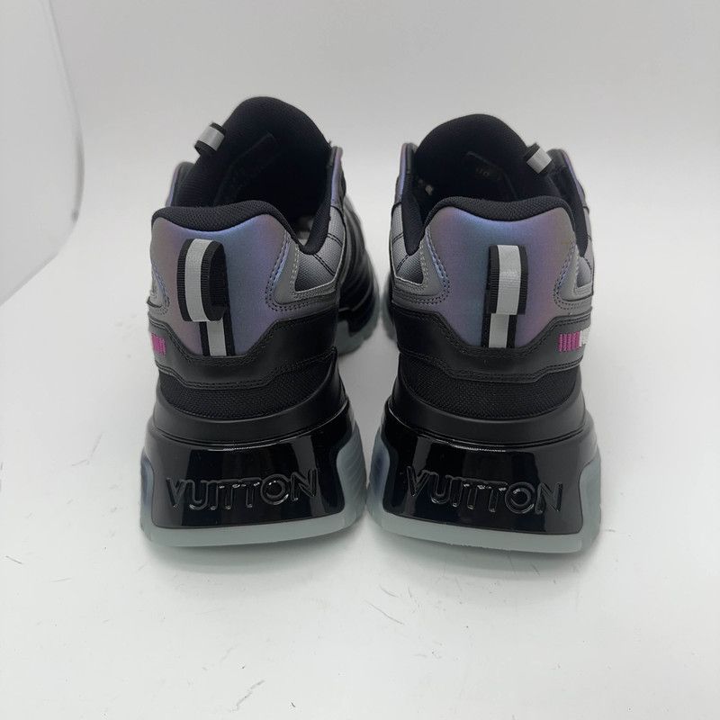 Louis Vuitton Louis Vuitton Run Away Pulse Sneakers in Black and Purple 0079 Size US 7 / EU 40 - 3 Thumbnail