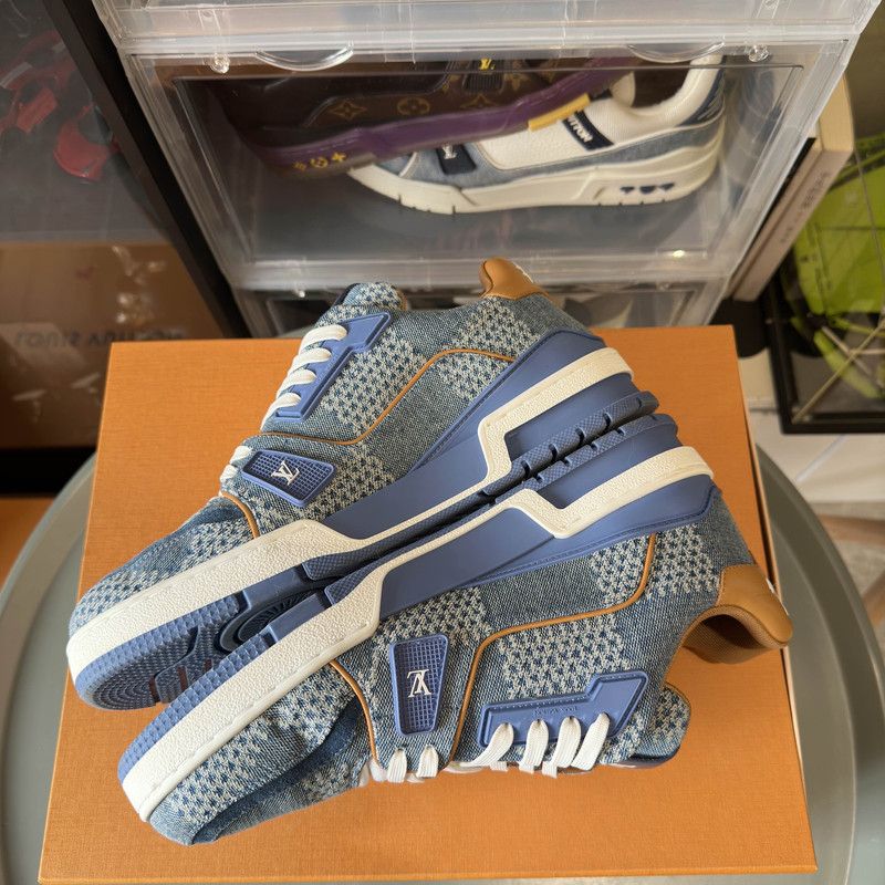 Louis Vuitton Louis Vuitton Blue Leather Trainer Low-Top Sneakers 0079 Size US 8 / EU 41 - 11 Thumbnail