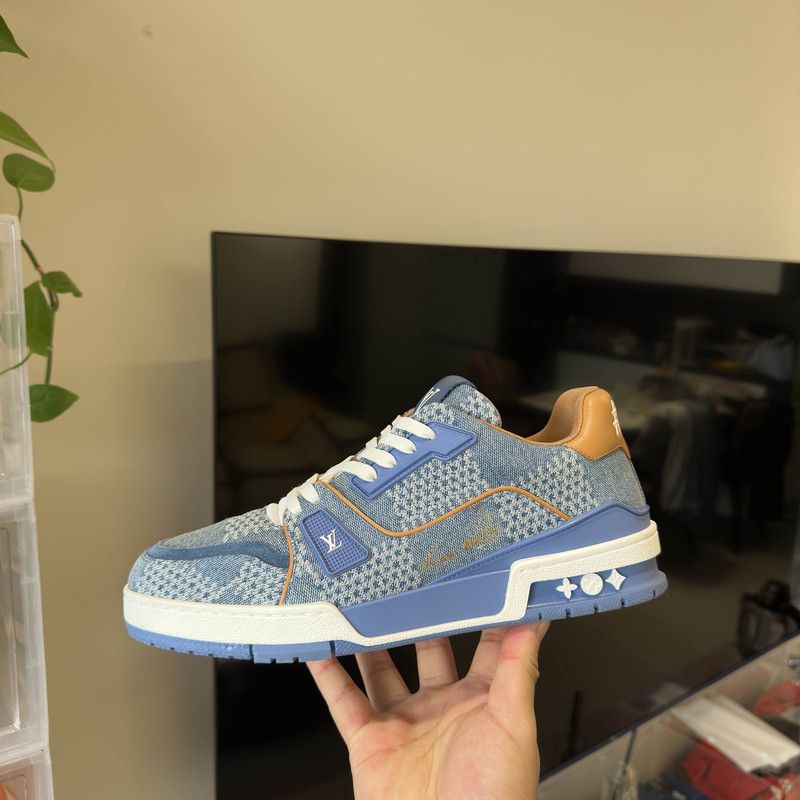 Louis Vuitton Louis Vuitton Blue Leather Trainer Low-Top Sneakers 0079 Size US 8 / EU 41 - 14 Thumbnail