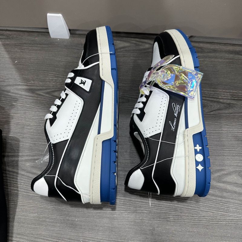 Louis Vuitton Louis Vuitton Trainer Sneakers in Black and Blue 0079 Size US 10.5 / EU 43-44 - 6 Thumbnail