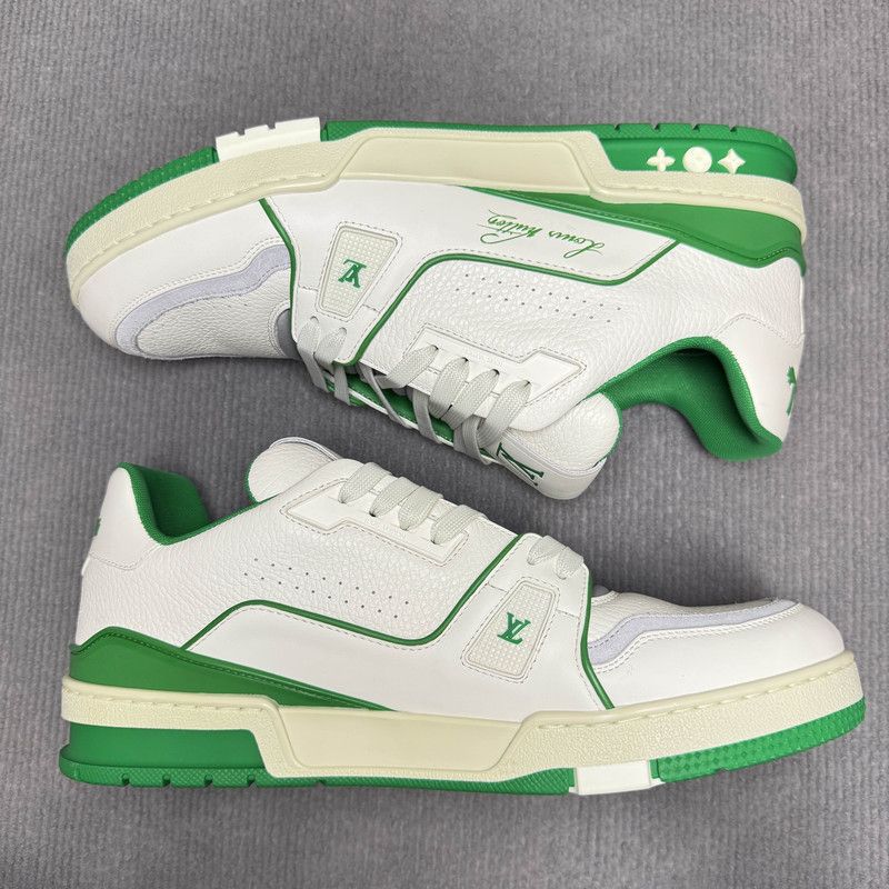Louis Vuitton Louis Vuitton Green Low-Top Sneakers 0079 Size US 10.5 / EU 43-44 - 10 Thumbnail