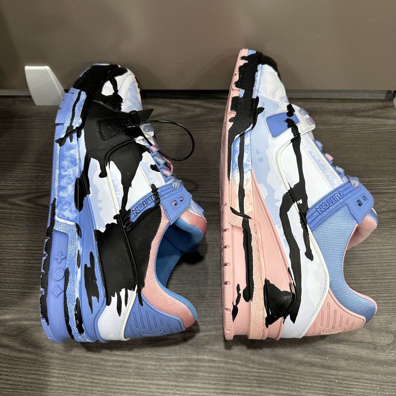 Louis Vuitton Louis Vuitton Trainer Low-top Sneakers with Artistic Design 0079 Size US 9.5 / EU 42-43 - 7 Thumbnail