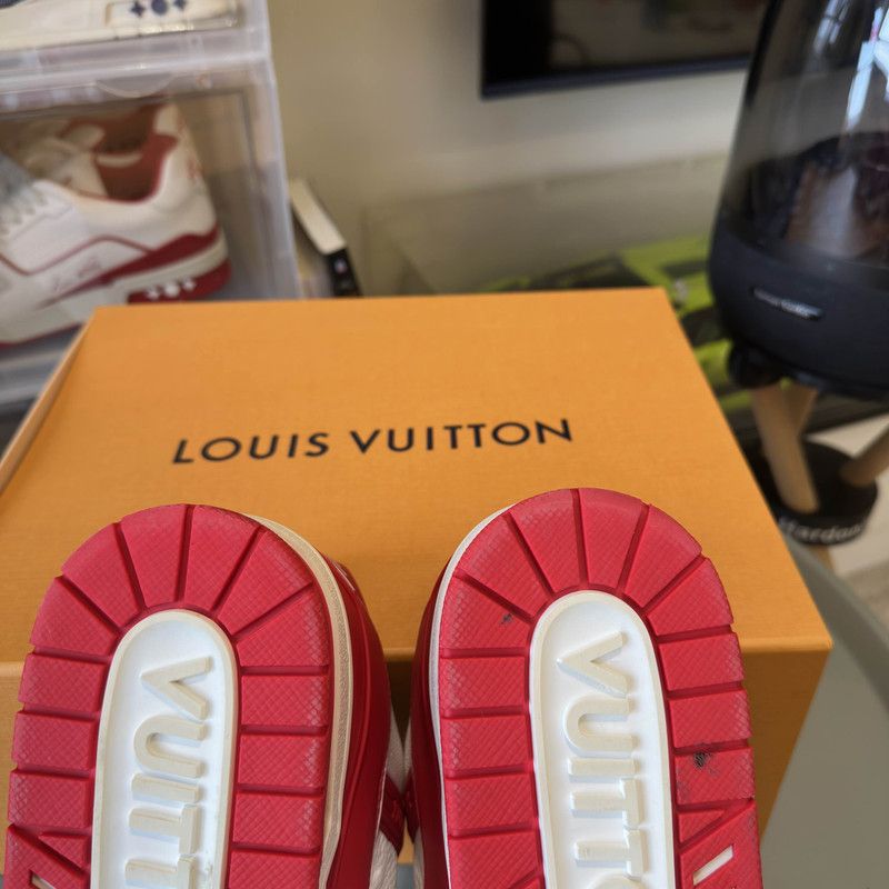 Louis Vuitton Louis Vuitton Red Trainer Fashion Sneakers for Men 0079 Size US 9 / EU 42 - 8 Thumbnail