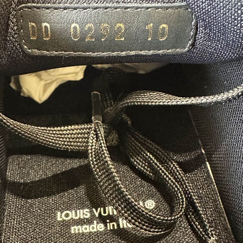 Louis Vuitton Louis Vuitton Stylish Low-top Trainers for Men 0079 Size US 10 / EU 43 - 5 Thumbnail