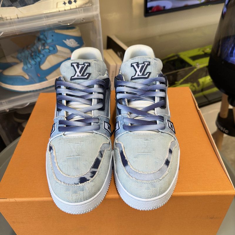 Louis Vuitton Louis Vuitton Denim-Style Trainer Sneakers for Men 0079 Size US 9.5 / EU 42-43 - 2 Thumbnail