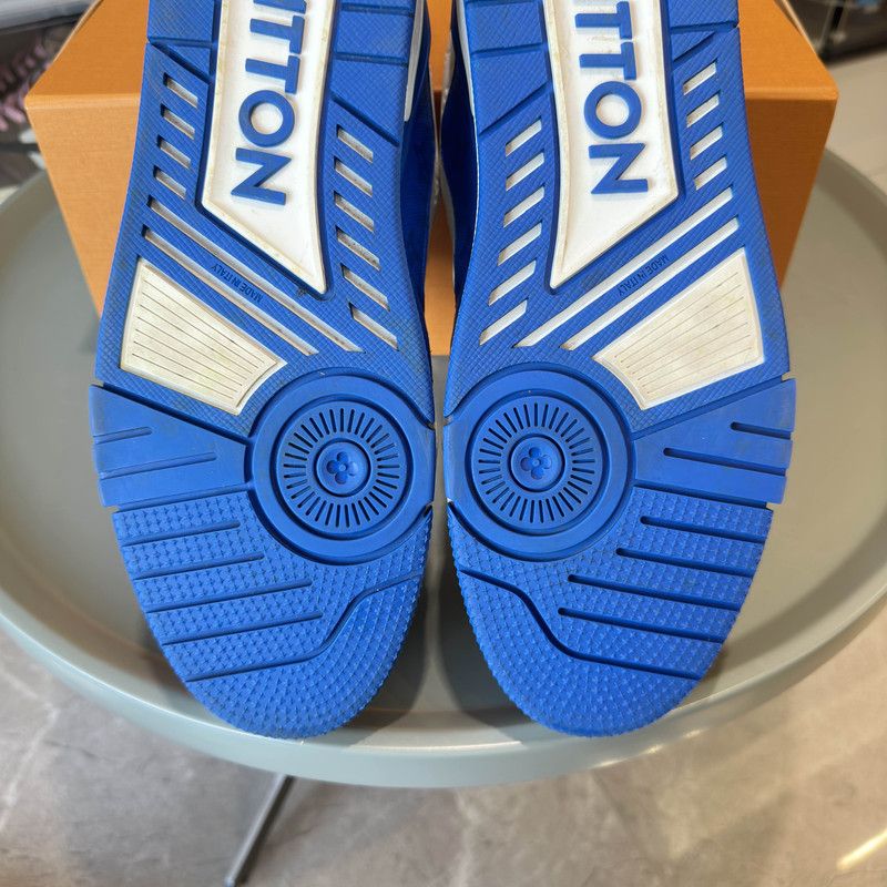 Louis Vuitton Louis Vuitton Blue Leather Low-Top Sneakers 0079 Size US 11 / EU 44 - 7 Thumbnail
