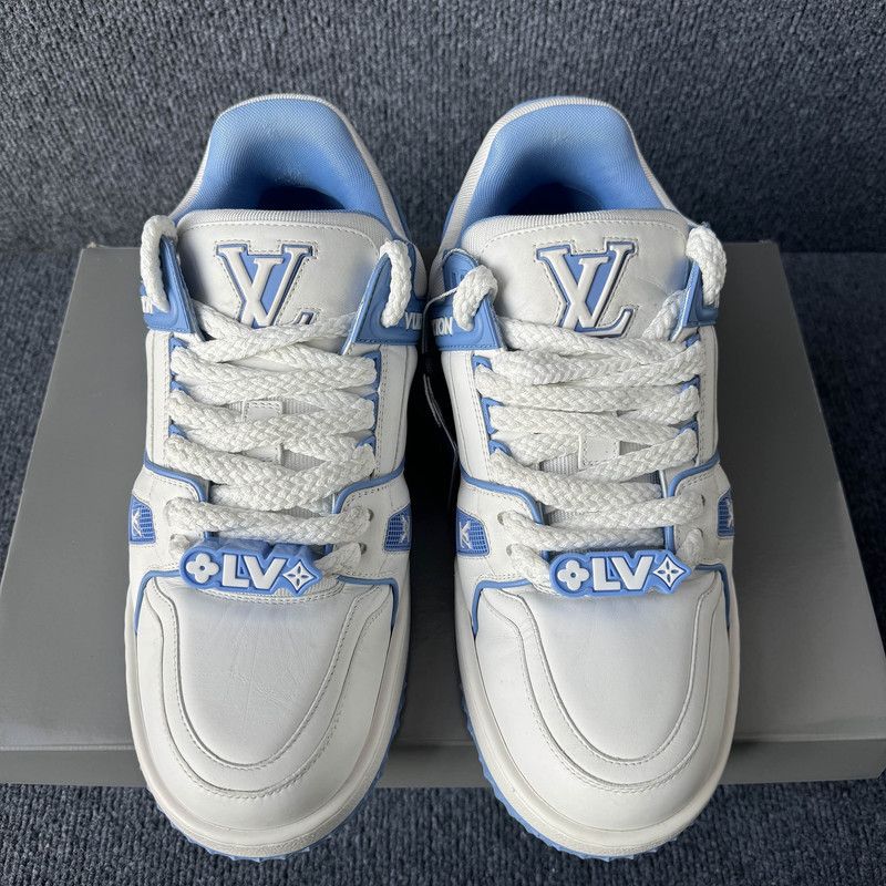 Louis Vuitton Louis Vuitton Trainer Maxi Low Top Sneakers White Blue 0079 Size US 9.5 / EU 42-43 - 2 Thumbnail