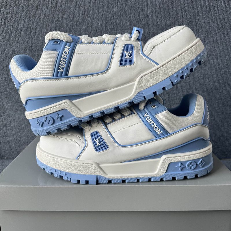 Louis Vuitton Louis Vuitton Trainer Maxi Low Top Sneakers White Blue 0079 Size US 9.5 / EU 42-43 - 6 Thumbnail
