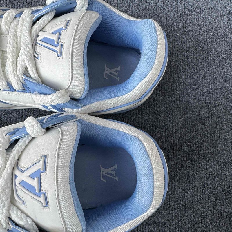 Louis Vuitton Louis Vuitton Trainer Maxi Low Top Sneakers White Blue 0079 Size US 9.5 / EU 42-43 - 9 Thumbnail