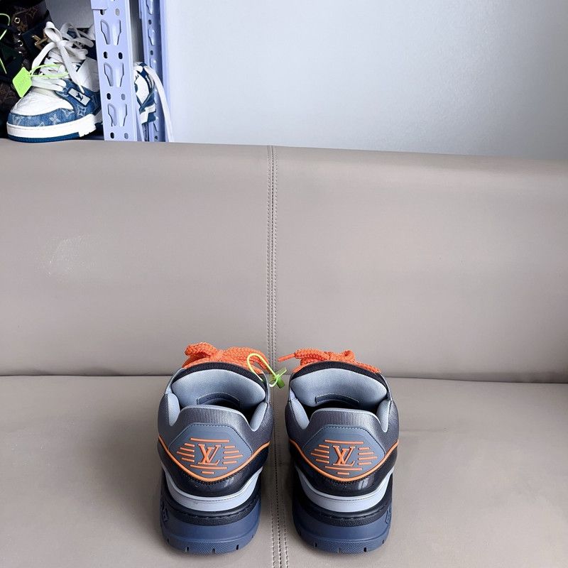 Louis Vuitton Louis Vuitton Trainer Maxi Low-Top Sneakers 0079 Size US 9.5 / EU 42-43 - 3 Thumbnail