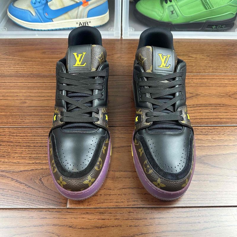Louis Vuitton Louis Vuitton Trainer Casual Sneakers in Purple and Gold 0079 Size US 9.5 / EU 42-43 - 2 Thumbnail