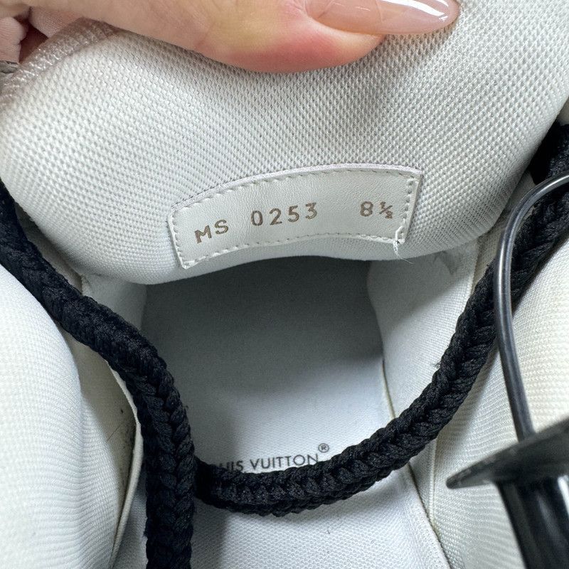 Louis Vuitton Louis Vuitton Trainer Maxi Sneakers in White and Black 0079 Size US 9.5 / EU 42-43 - 5 Thumbnail