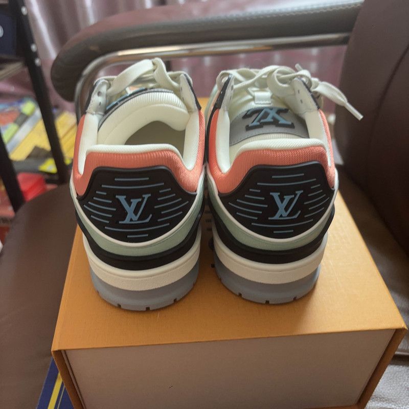 Louis Vuitton Louis Vuitton Trainer Low-Top Sneakers in Pink and Green 0079 Size US 6.5 / EU 39-40 - 3 Thumbnail