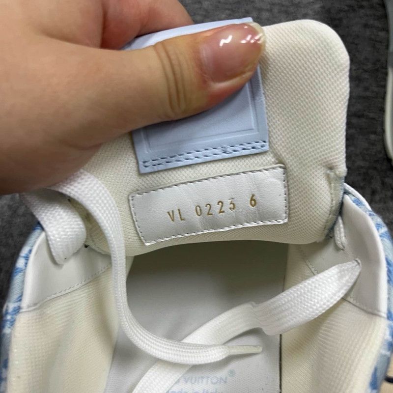 Louis Vuitton Louis Vuitton Blue Trainer Low Top Sneakers 0079 Size US 7.5 / EU 40-41 - 5 Thumbnail