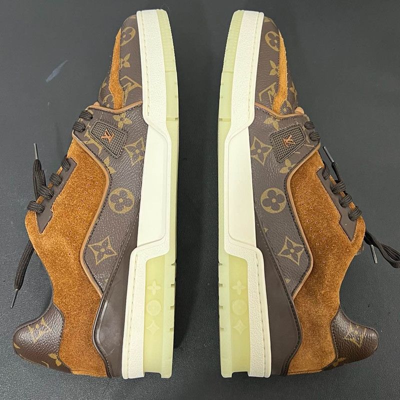Louis Vuitton Louis Vuitton Stylish Low-Top Trainer Sneakers 0079 Size US 9.5 / EU 42-43 - 9 Thumbnail