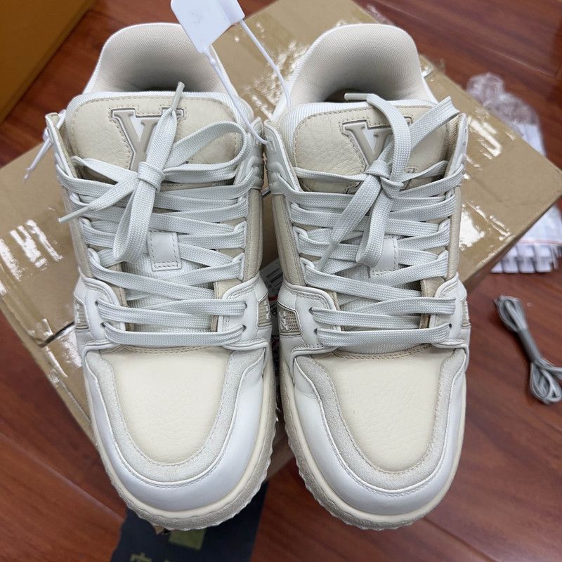 Louis Vuitton Louis Vuitton Trainer Maxi Low Top Sneakers 0079 Size US 7 / EU 40 - 2 Thumbnail