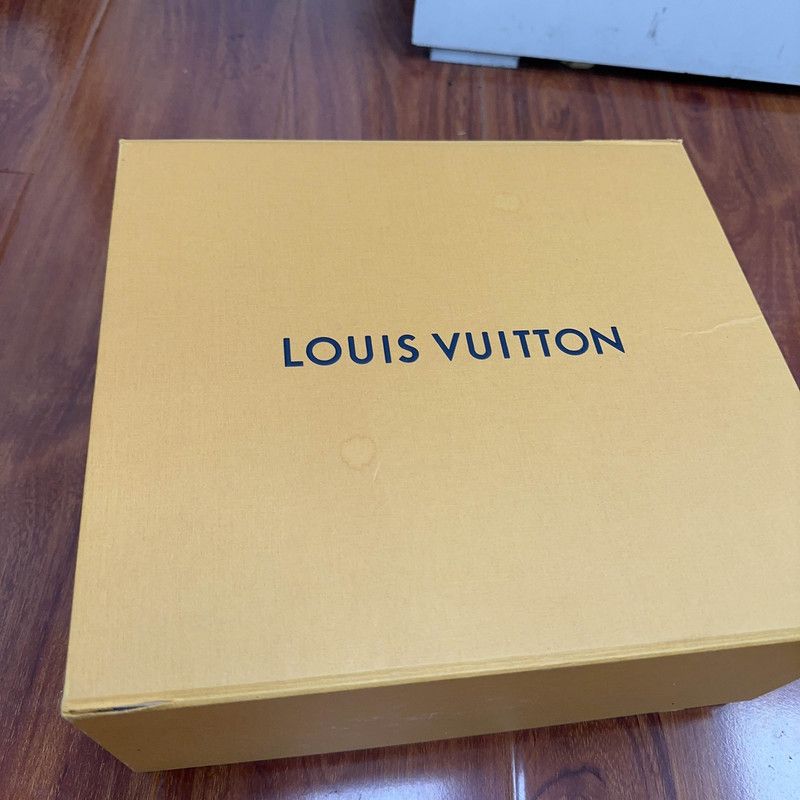 Louis Vuitton Louis Vuitton Trainer Maxi Low Top Sneakers 0079 Size US 7 / EU 40 - 6 Thumbnail