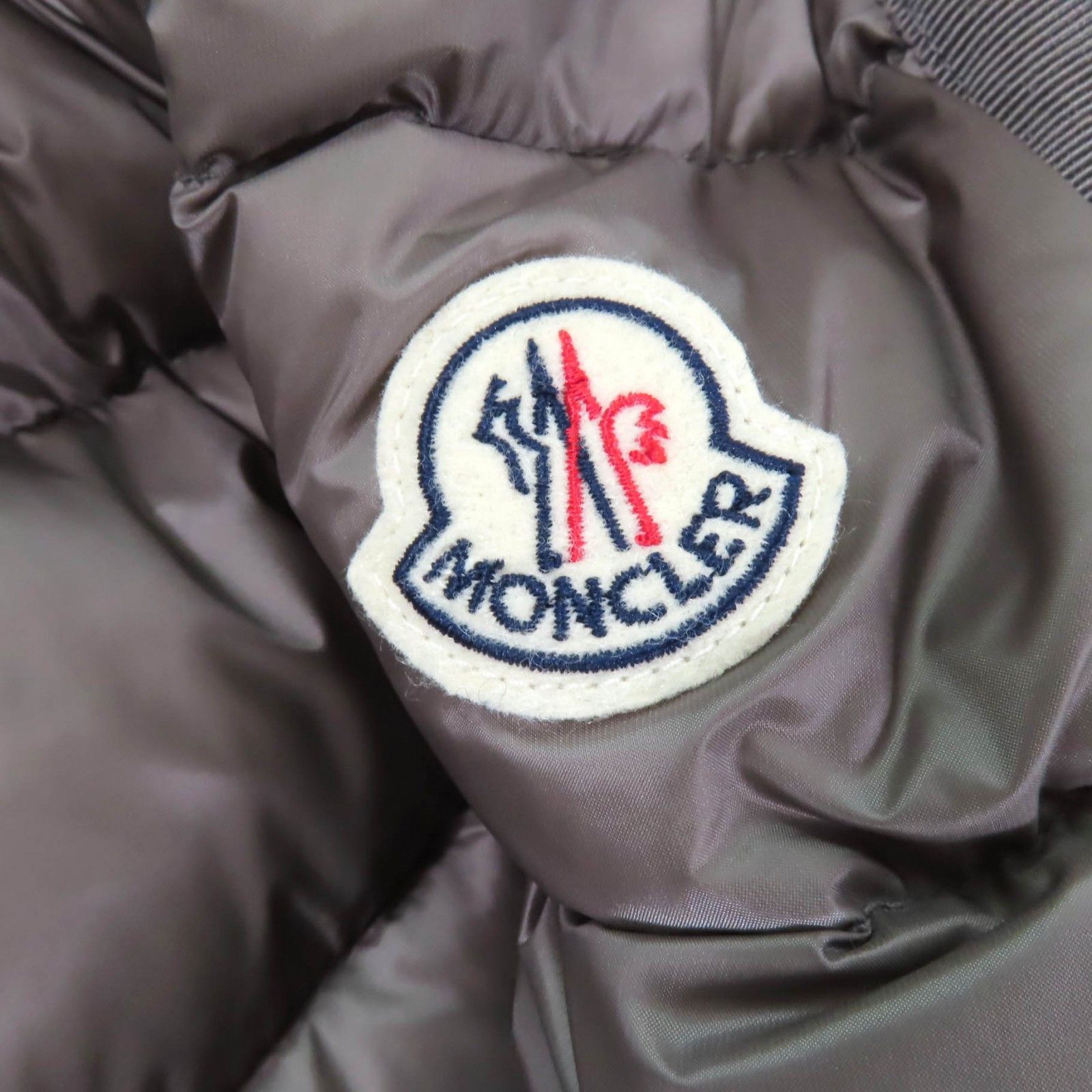 Moncler Moncler Moncler HERMIFUR Nylon Down Coat Others Outerwear HERMIFUR Size ONE SIZE - 7 Thumbnail