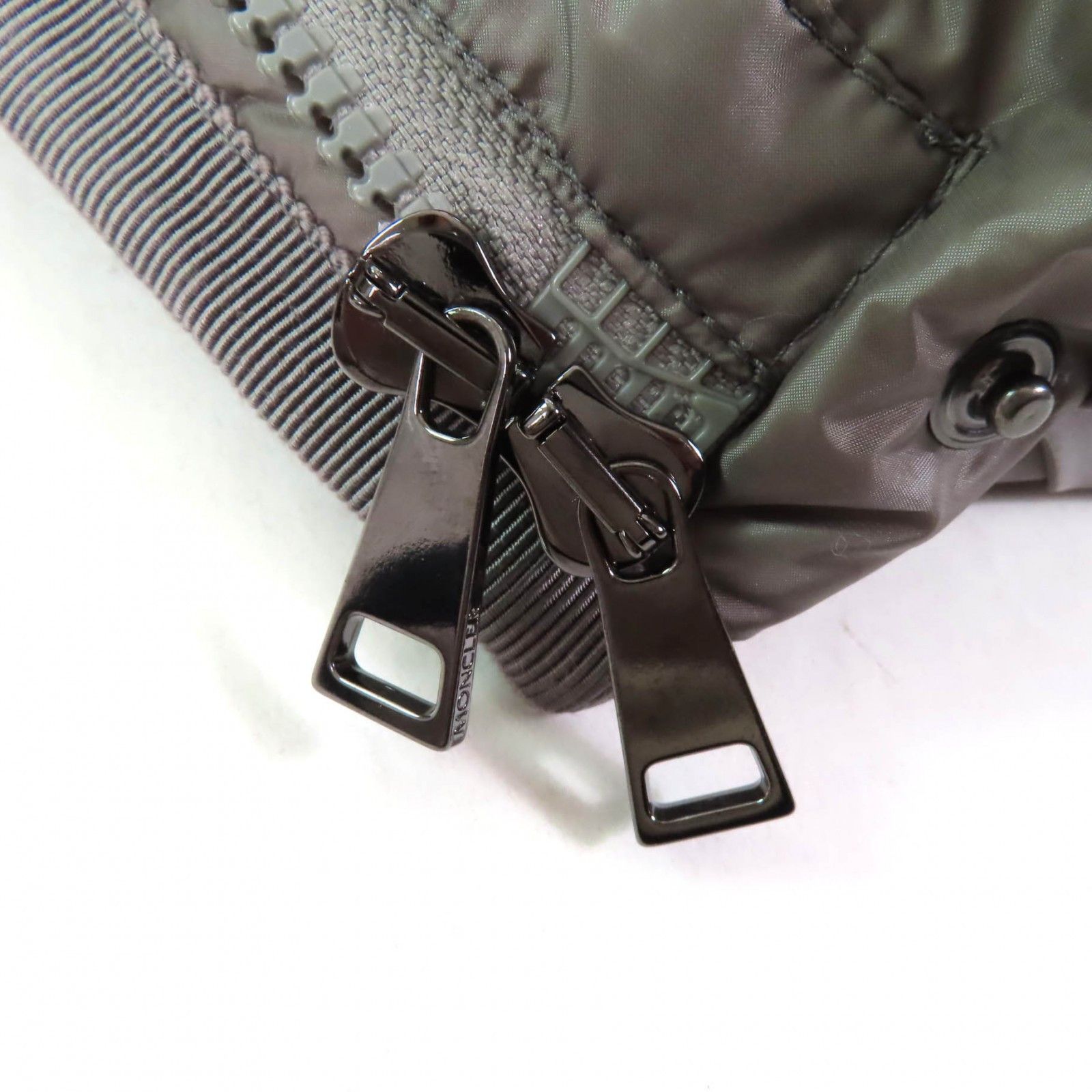 Moncler Moncler Moncler HERMIFUR Nylon Down Coat Others Outerwear HERMIFUR Size ONE SIZE - 8 Thumbnail